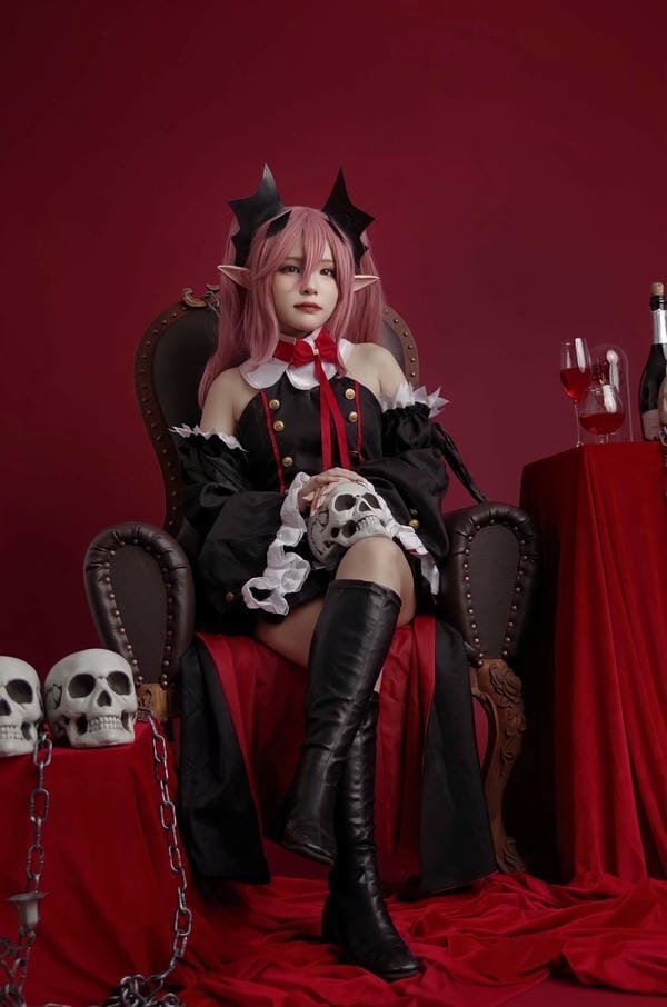 krul cosplay 5