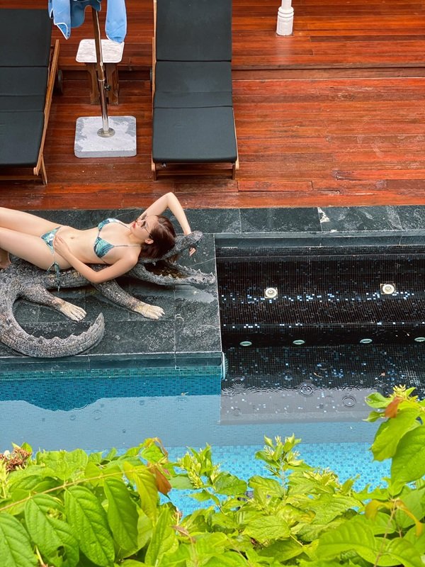 kỳ duyên bikini 4