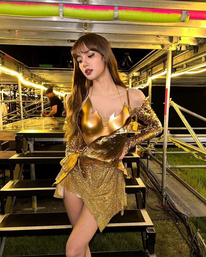 lisa sexy 14
