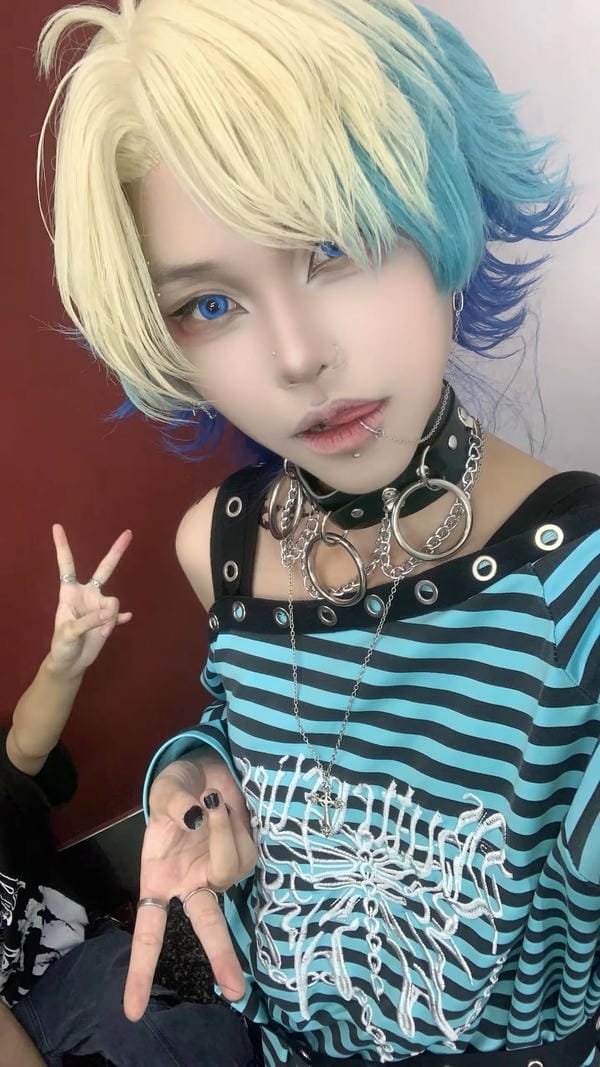 michael kaiser cosplay