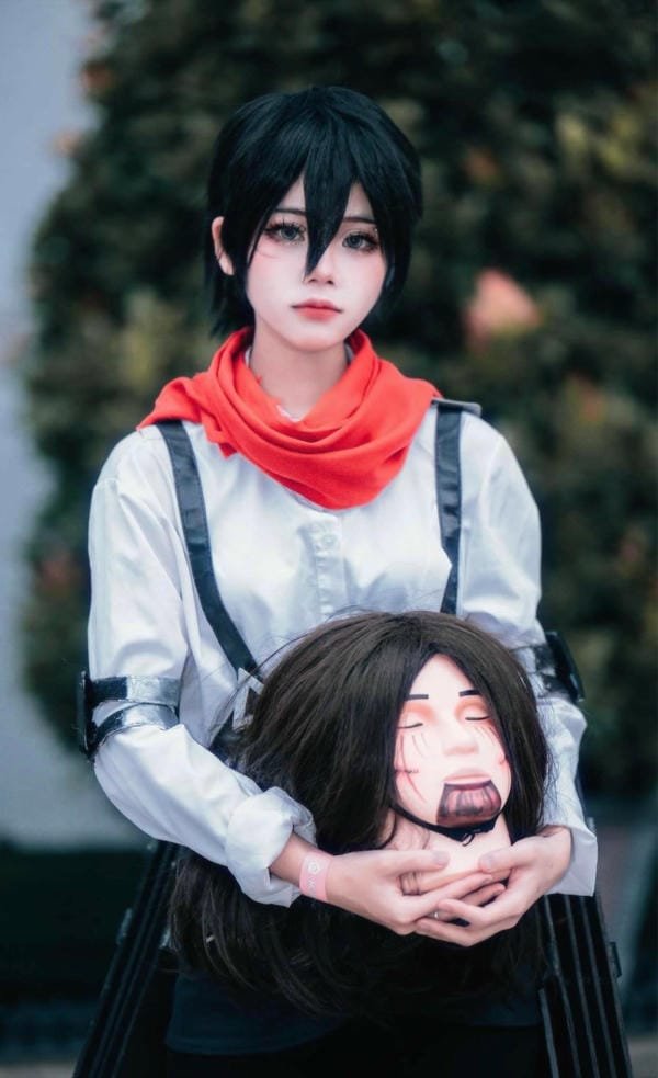 mikasa cosplay 2