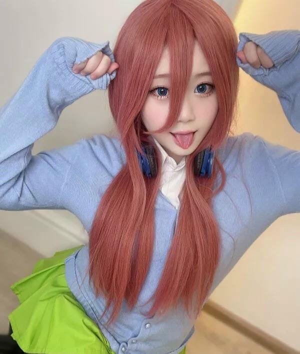 miku nakano cosplay 1