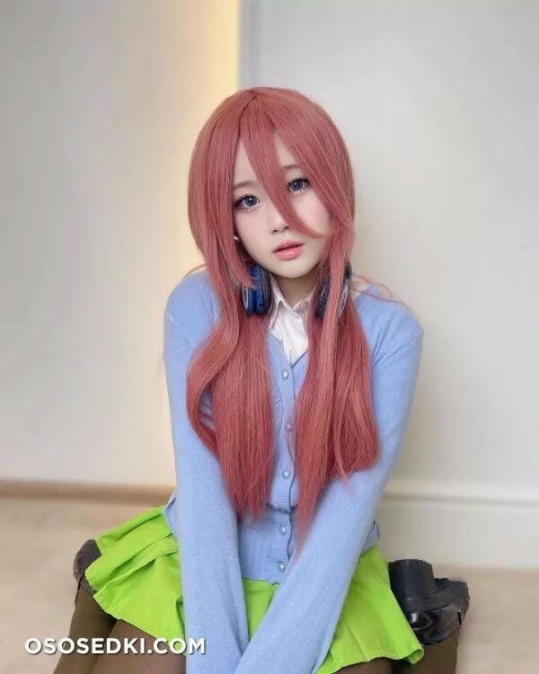 miku nakano cosplay 30