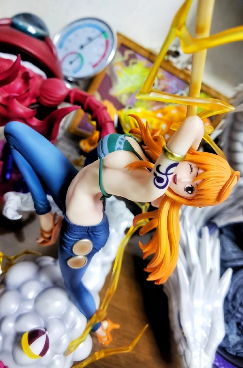 nami bikini 2