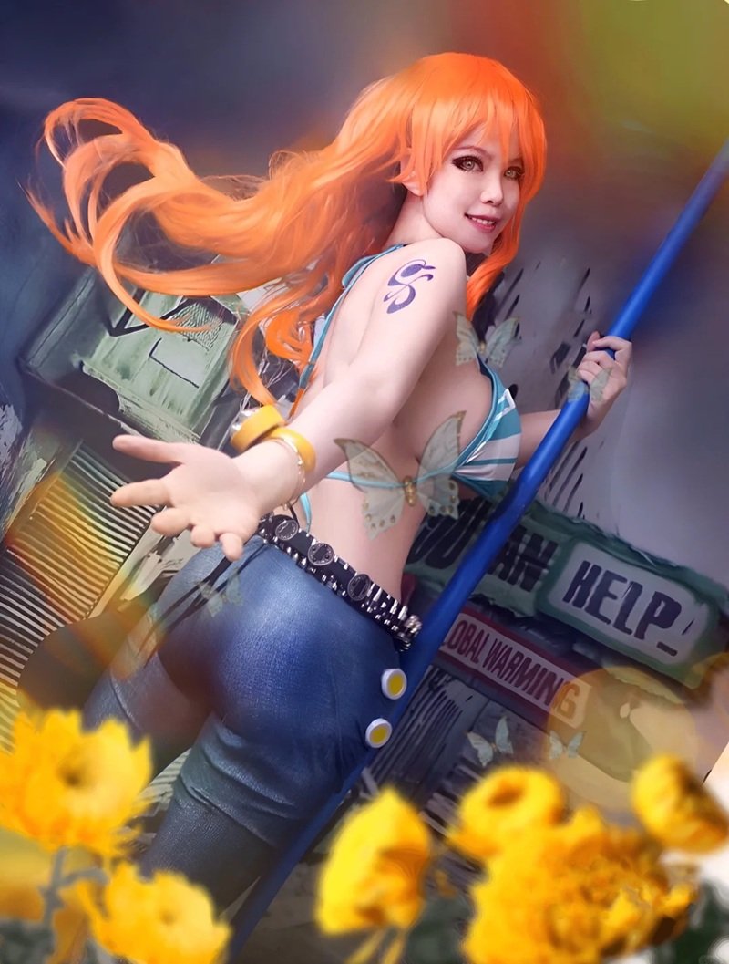 nami bikini 24