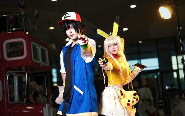 pikachu cosplay​ 15