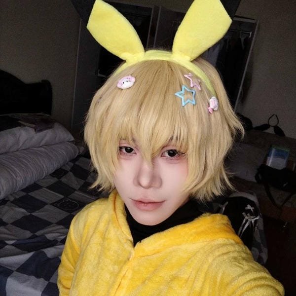 pikachu cosplay​ 17
