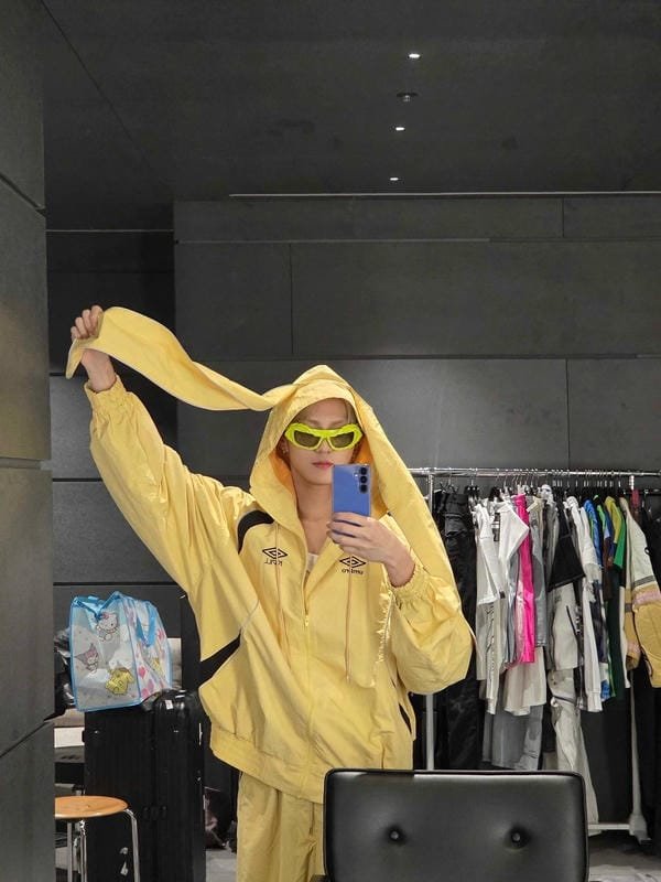 pikachu cosplay​ 21
