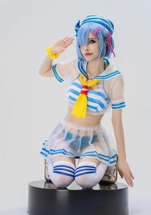 rem cosplay (28)