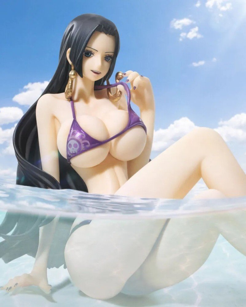 robin bikini​ 12