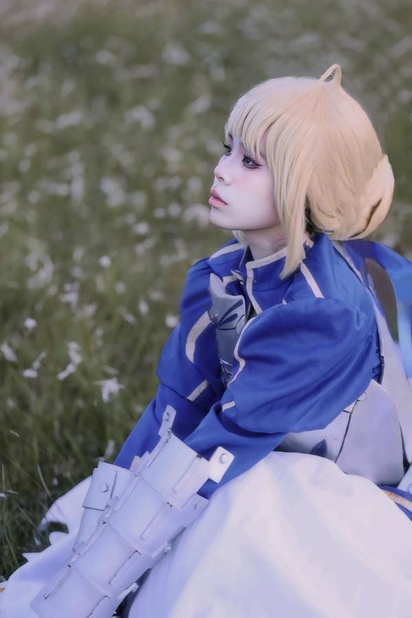 saber cosplay 1