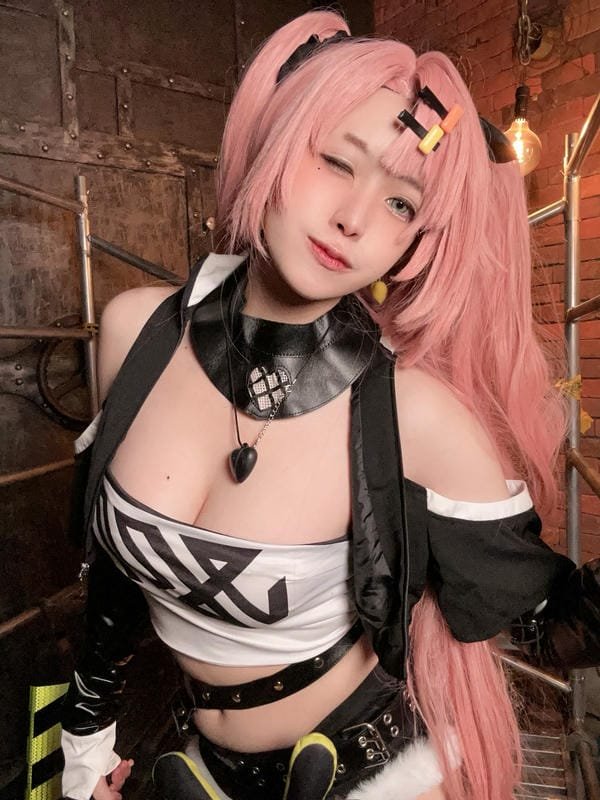 sexy anime cosplay (15)