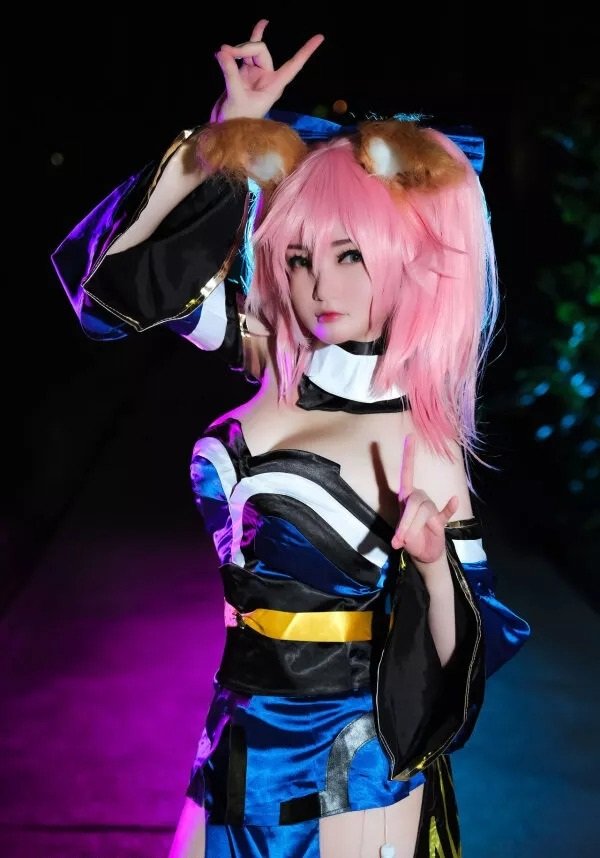 tamamo no mae cosplay​ (1)