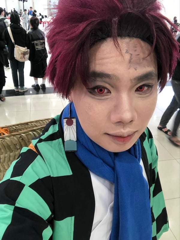 tanjiro cosplay 18