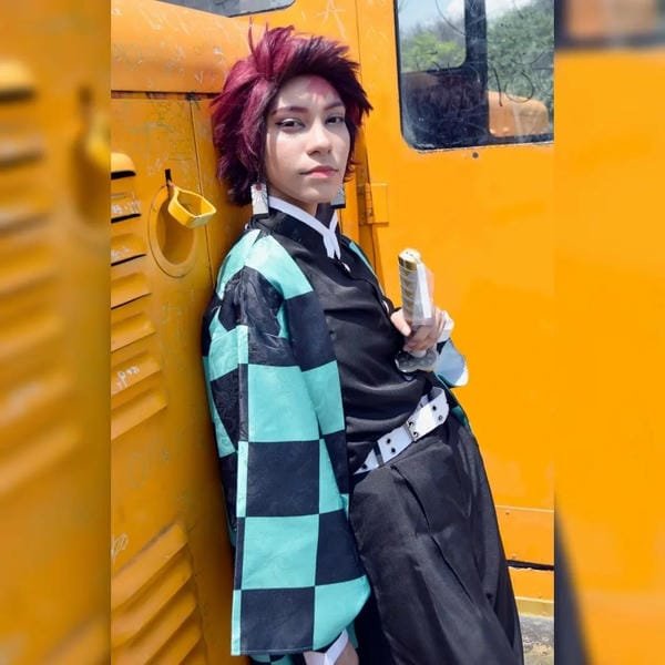 tanjiro cosplay 23