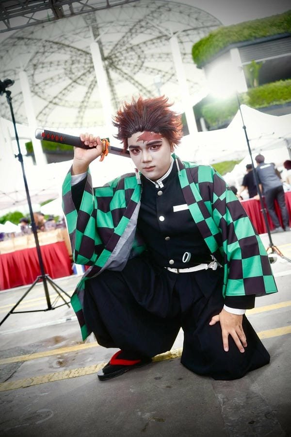 tanjiro cosplay 6