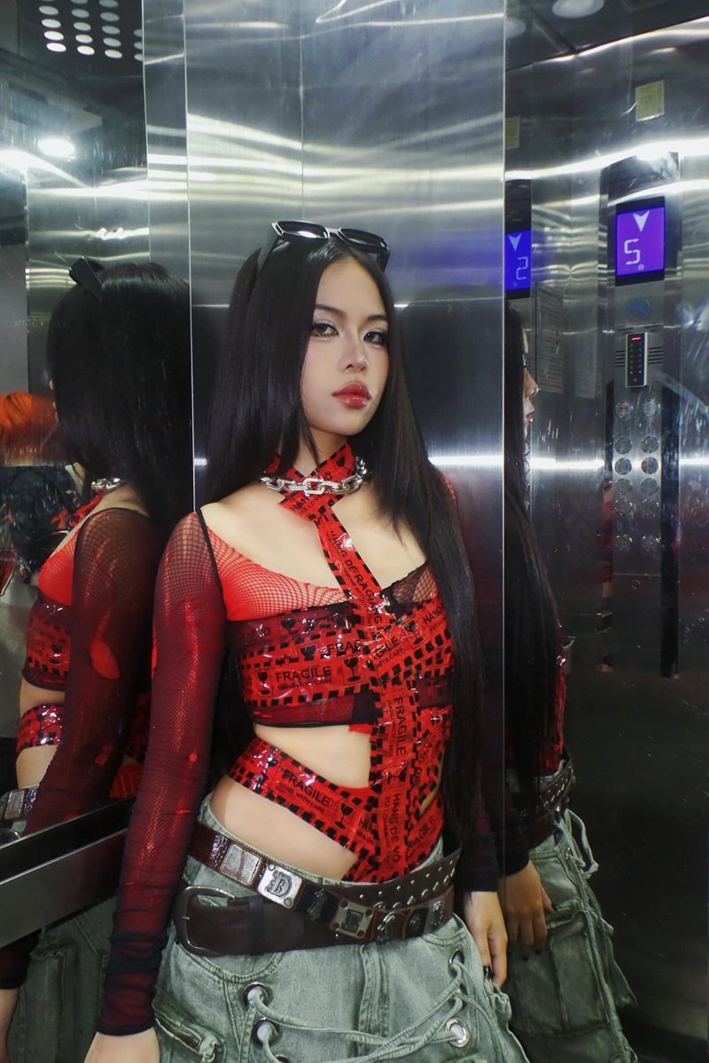 Tlinh sexy 13