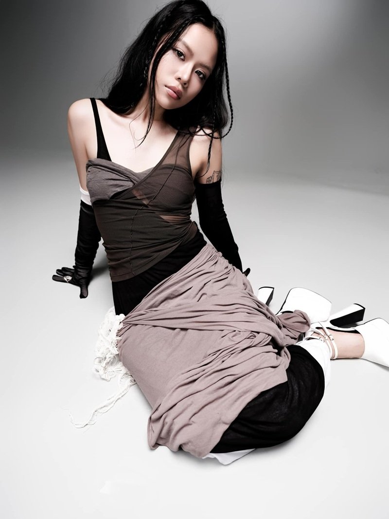 Tlinh sexy 19