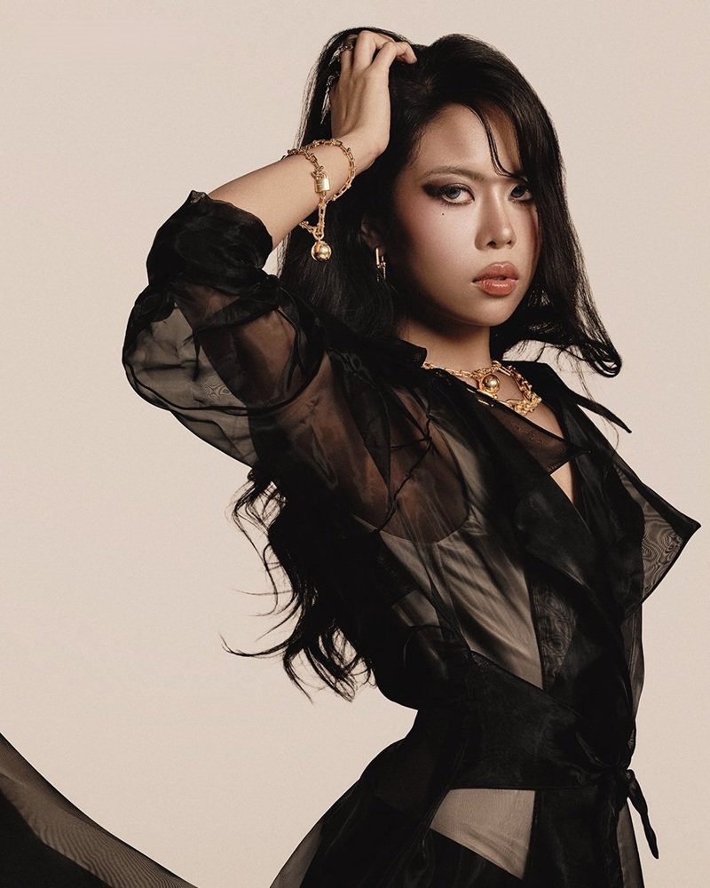 Tlinh sexy 4