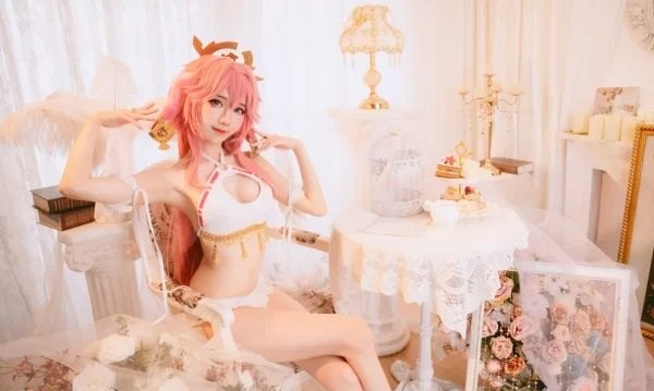 yae miko cosplay​ (18)