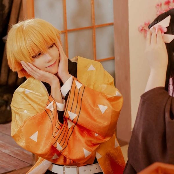 zenitsu cosplay 30