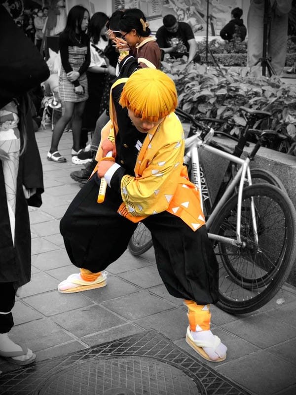 zenitsu cosplay 7