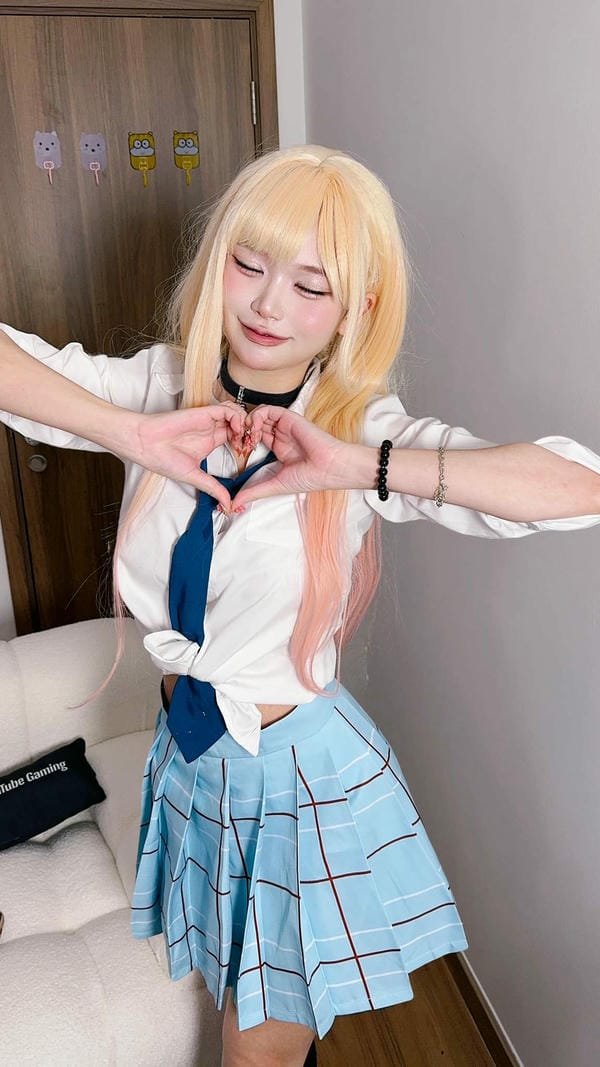 zinie quỳnh cosplay 17