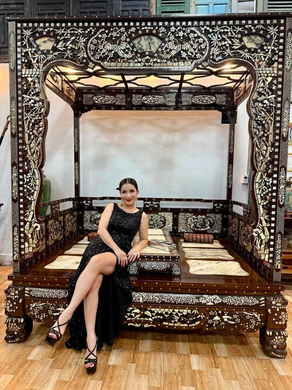 cát tường bikini (10)