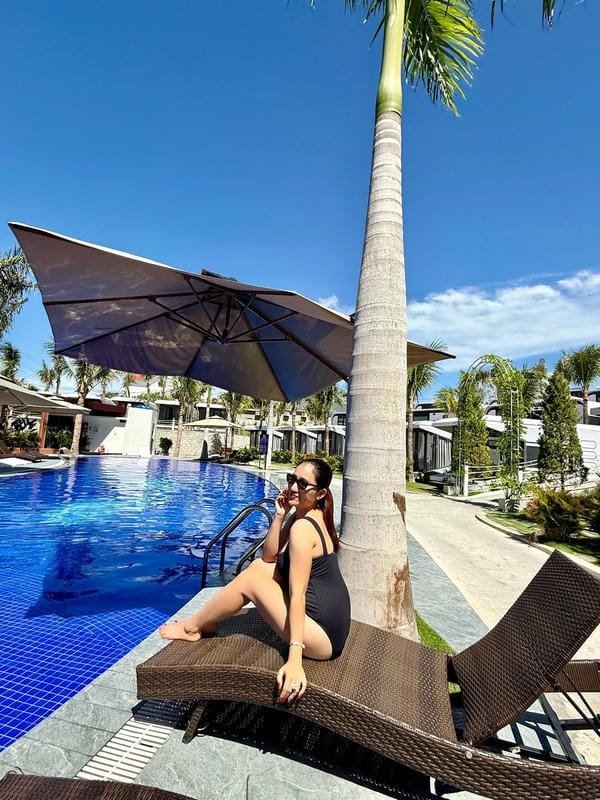 cát tường bikini (12)