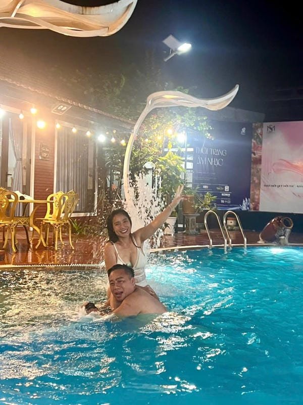 cát tường bikini (28)