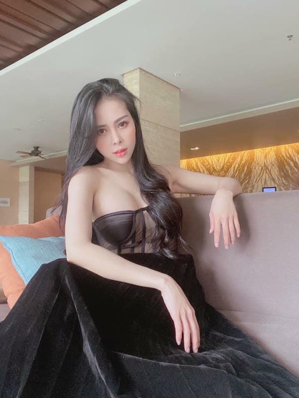 elsa nguyễn bikini (4)