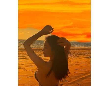 80+ ảnh Hòa Minzy bikini vẻ đẹp làm dân tình “xỉu up xỉu down”