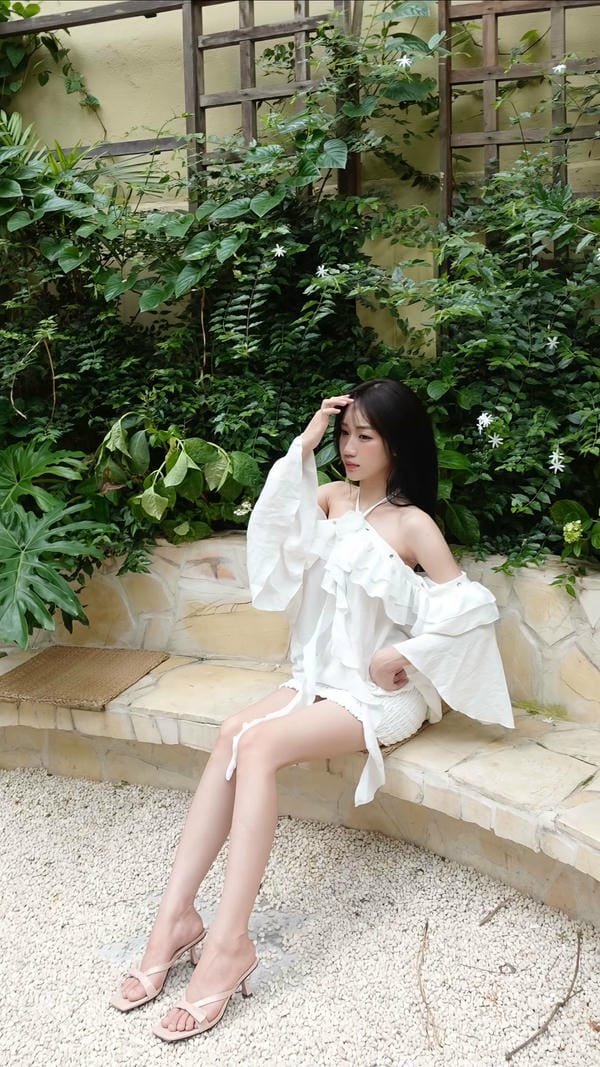 hoàng lan anh mặc bikini (17)