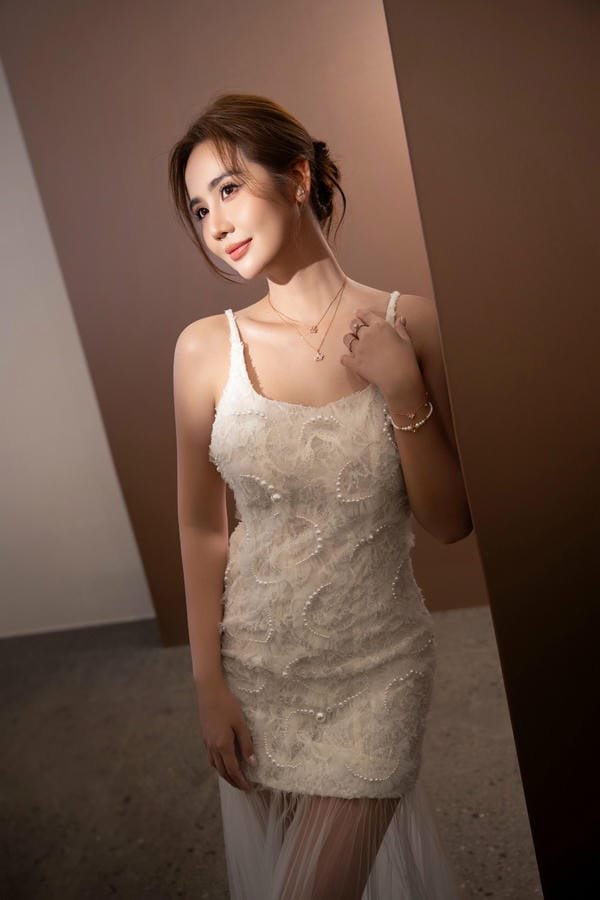 huyền lizzie bikini (28)