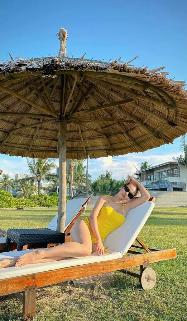 huyền lizzie bikini (9)