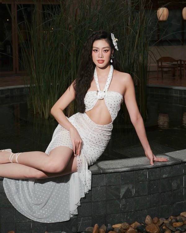 khánh vân bikini (5)