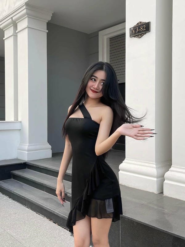 lê kim loan bikini (8)