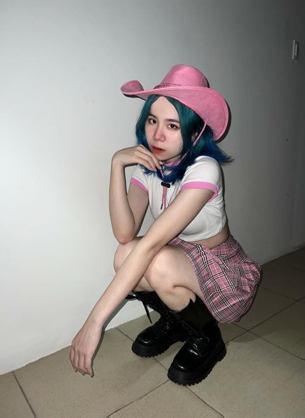 mèo simmy mặc bikini (1)