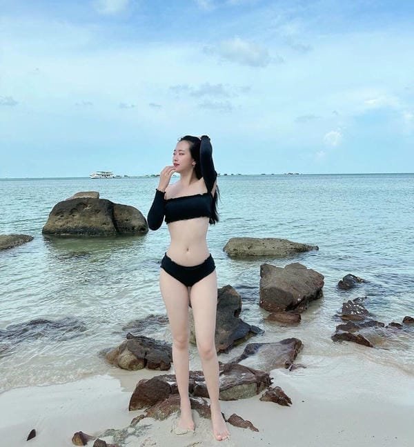 thảo lee mặc bikini (22)