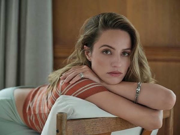 anne hathaway nude (26)