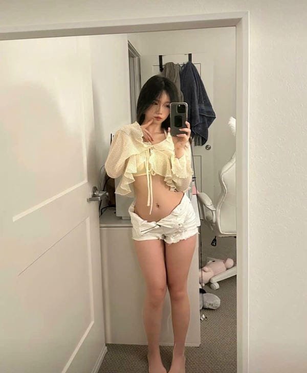 aryminh nude (16)
