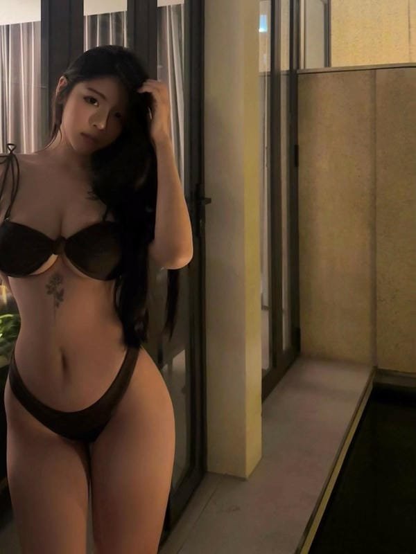 khúc thị hương nude (17)