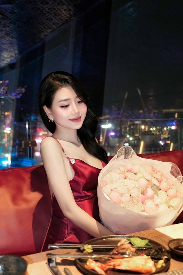 lê kim loan nude (3)