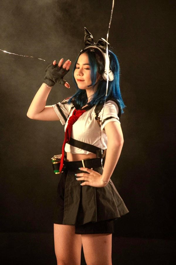 mèo simmy nude (29)