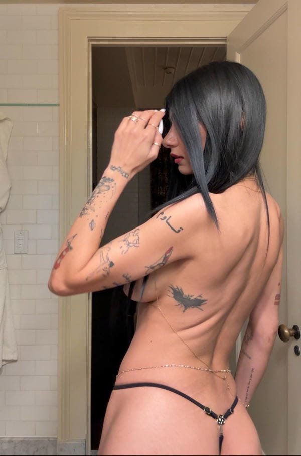 mia khalifa nude (13)