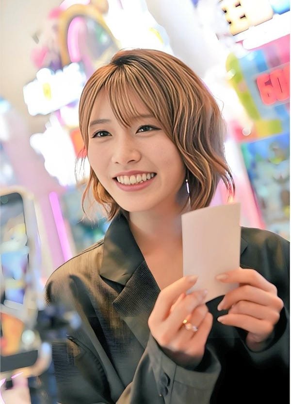 minami aizawa nude (14)