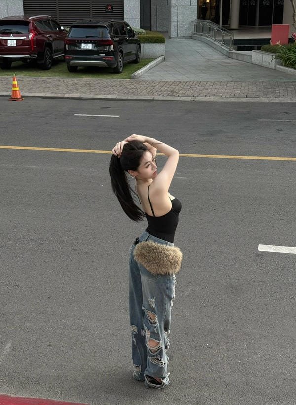 trần hà linh nude (11)