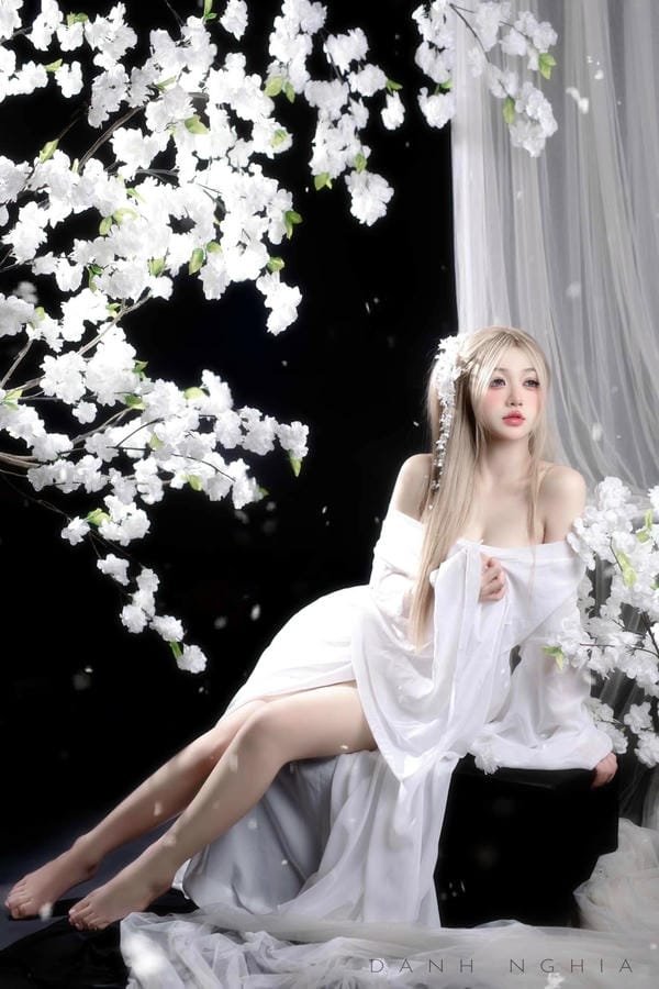 trần hà linh nude (12)