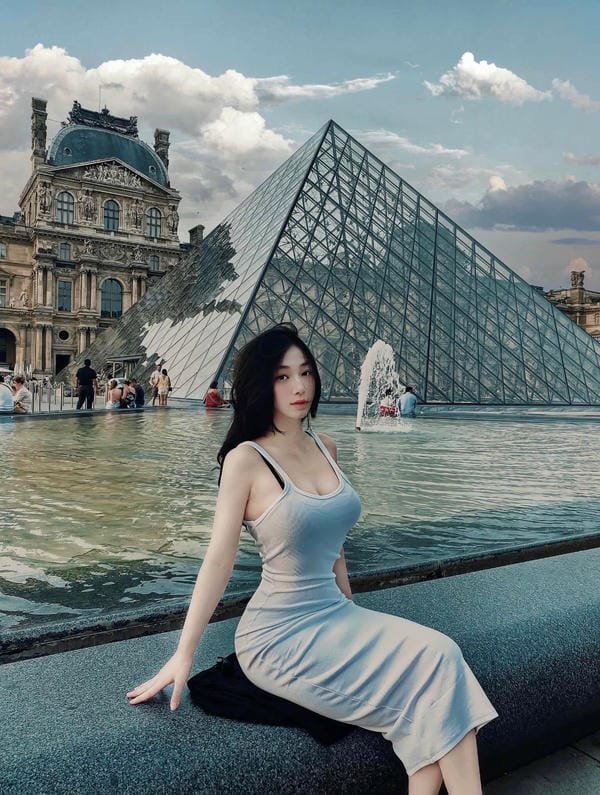 trần hà linh nude (16)