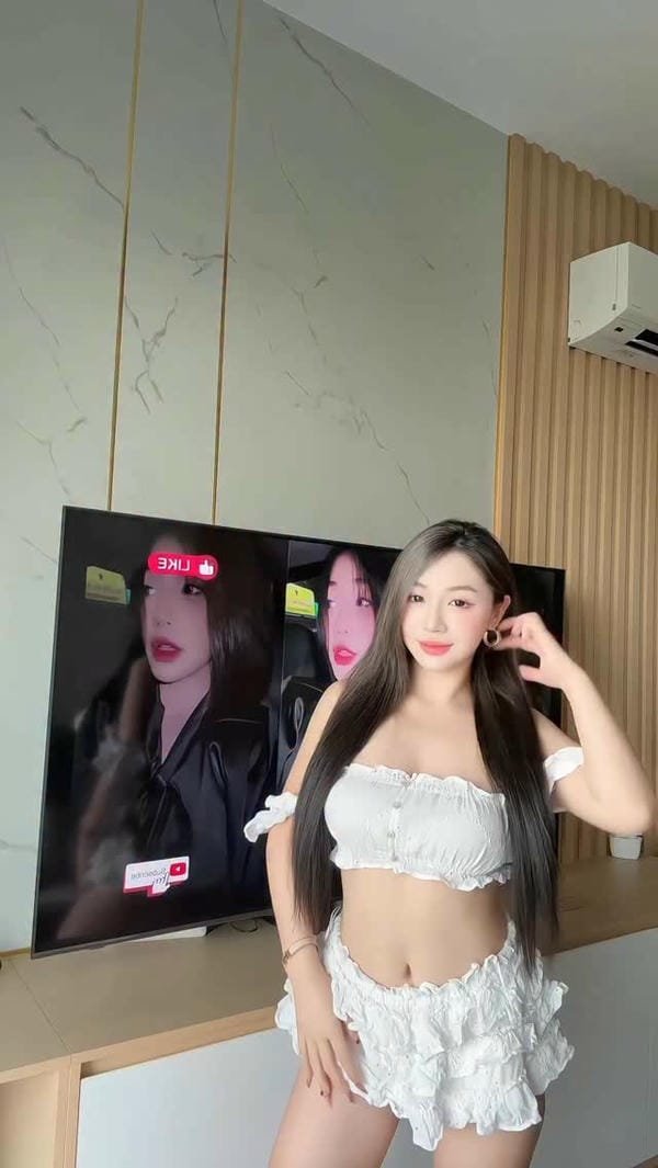 trần hà linh nude (27)